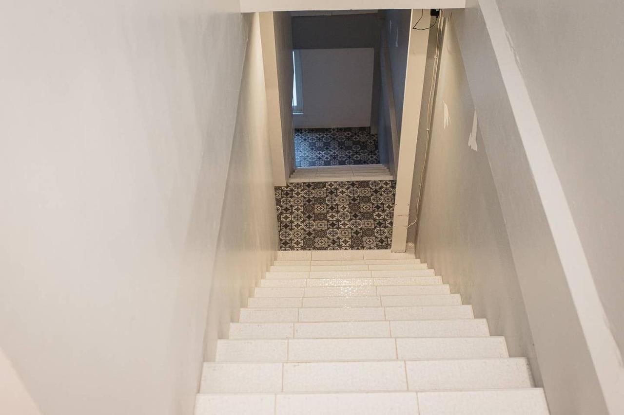 B3 Cosy /5 Guests/ Near Mrt/full Kitchen *